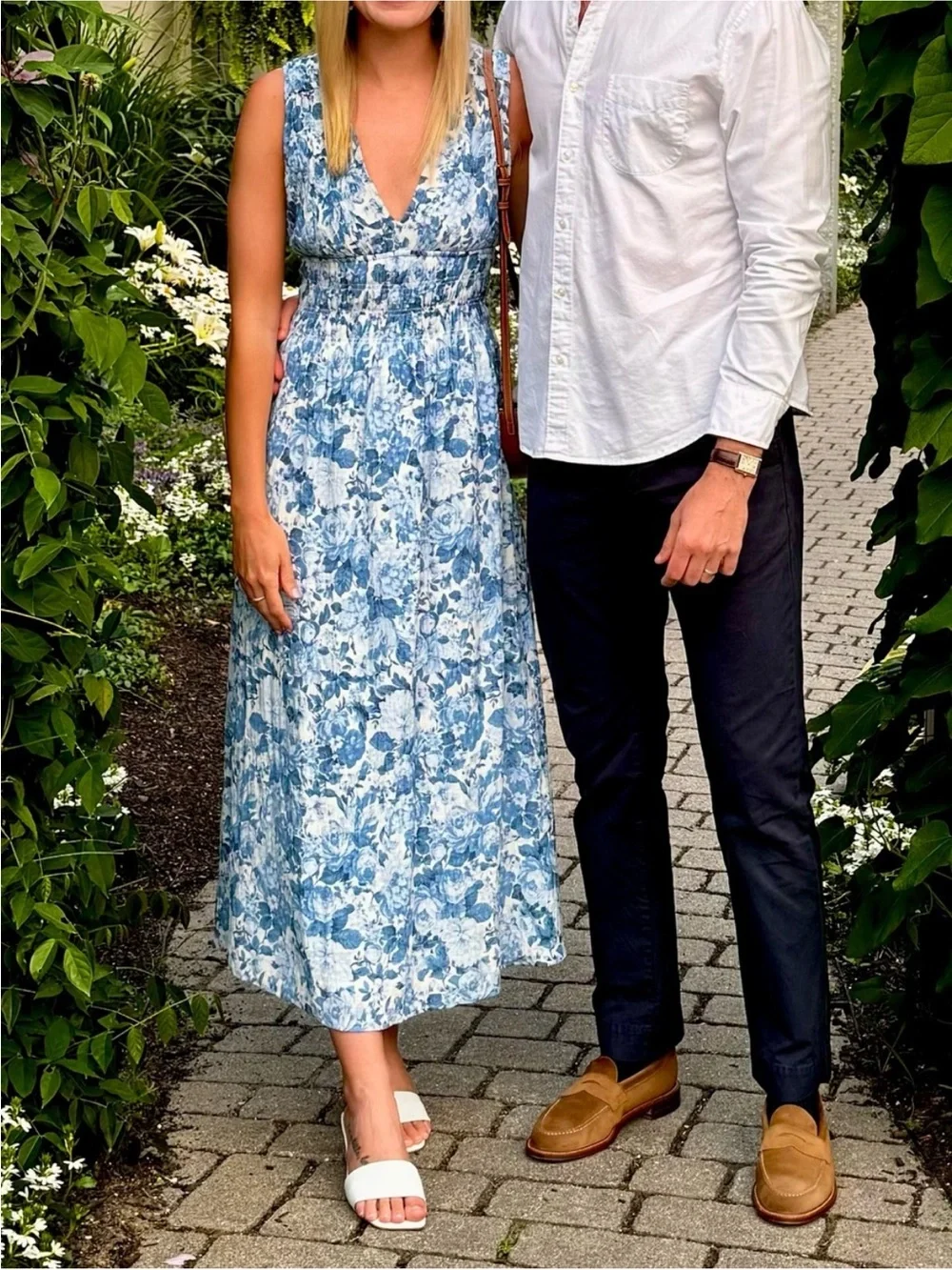 Abercrombie & Fitch Blue and White Floral Maxi Dress Medium